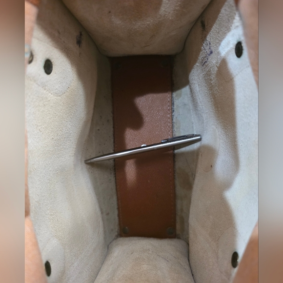 Vintage Dooney & Bourke All Weather leather Carpet Shoulder Bag - Picture 10 of 16